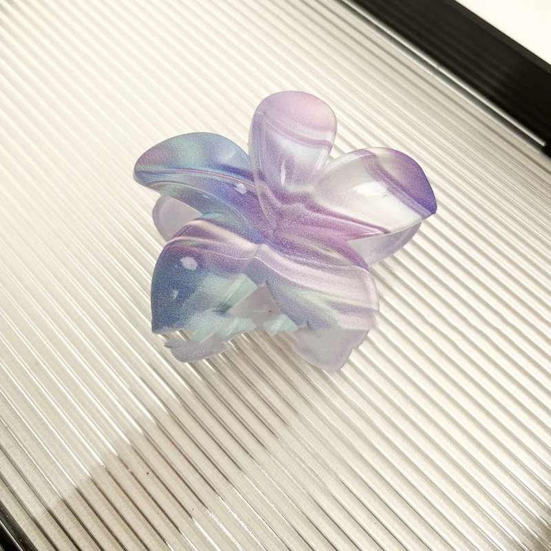 Barrettes coréennes avec dégradé de fleurs et motif marbre créatif, accessoire de mode élégant pour coiffures féminines.
