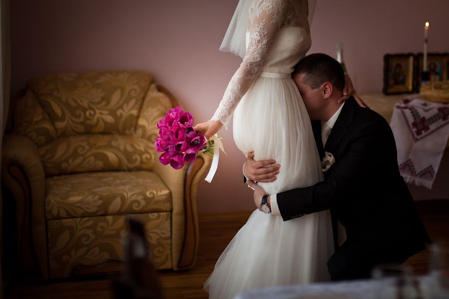 結婚式の写真家Igor Koropchak (gobbi)。2015 4月3日の写真