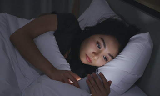 健康に気をつけたいときなどに知っておきたい Android の夜間モード