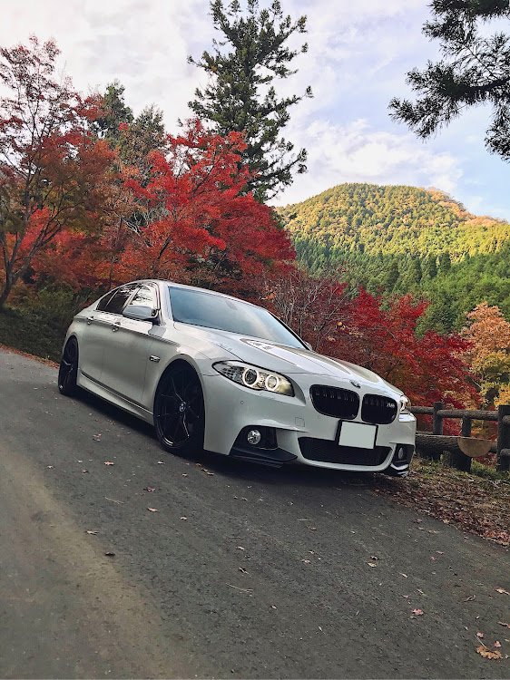 5シリーズ セダンのエムズガレージ・bmw・春夏秋冬・幸せに関するカスタム事例の投稿画像4枚目