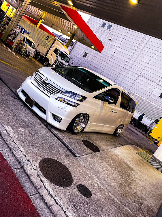 ヴェルファイアの師走・純ベタ・にしやんずすとーりー・生脚現場車両・洗車納めに関するカスタム事例の投稿画像6枚目