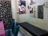 Zolai Beauty Parlour photo 2