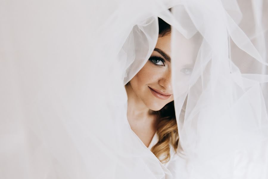 Wedding photographer Elena Andrasyuk (lenora). Photo of 4 July 2019