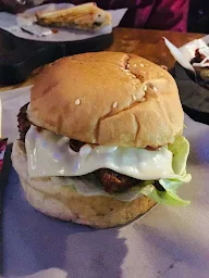 Cheesy Juicy Burgers photo 6