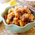 Sesame Chicken was pinched from <a href="http://rasamalaysia.com/sesame-chicken/2/" target="_blank">rasamalaysia.com.</a>