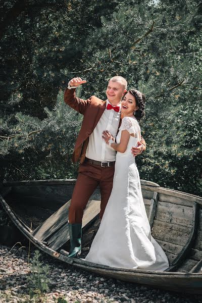 婚禮攝影師Darya Ushakova（ushakoda）。2015 10月13日的照片