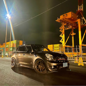 ミニ クロスオーバー JCW