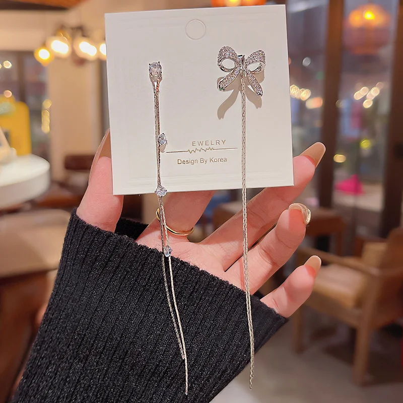 Title 22, Boucles doreilles longues en argent 925 avec f...