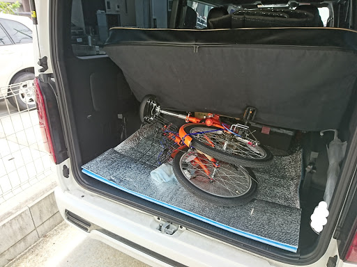 ハイエース の折りたたみ自転車に関するカスタム メンテナンスの投稿画像 車のカスタム情報はcartune