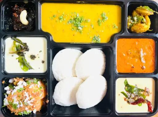 Classic Idli Meal Box