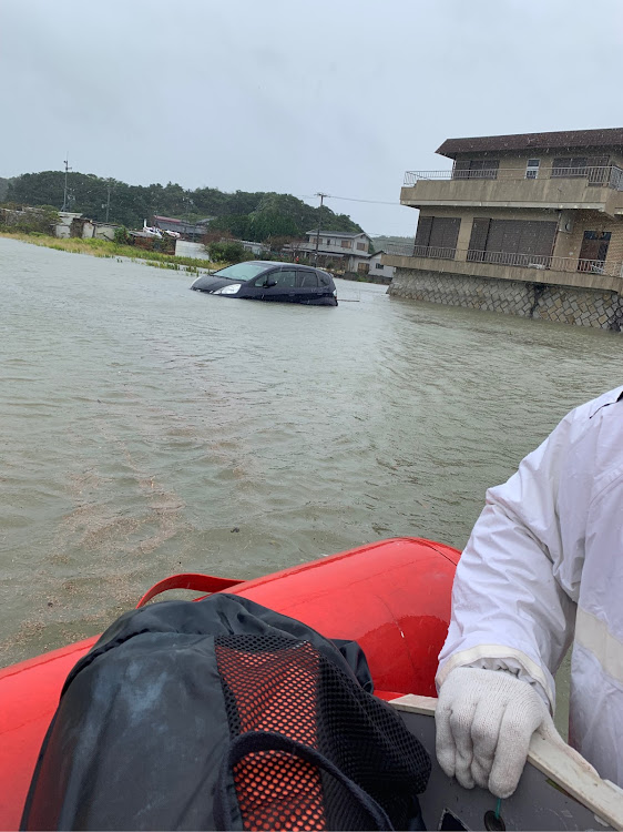 フィットのDIY・台風の爪痕に関するカスタム事例の投稿画像1枚目