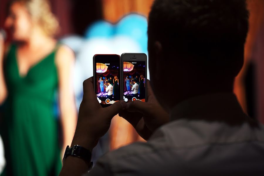 Fotógrafo de casamento Artem Zaycev (svadba35). Foto de 25 de março 2016