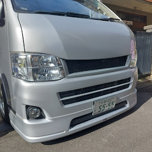 ハイエースバン