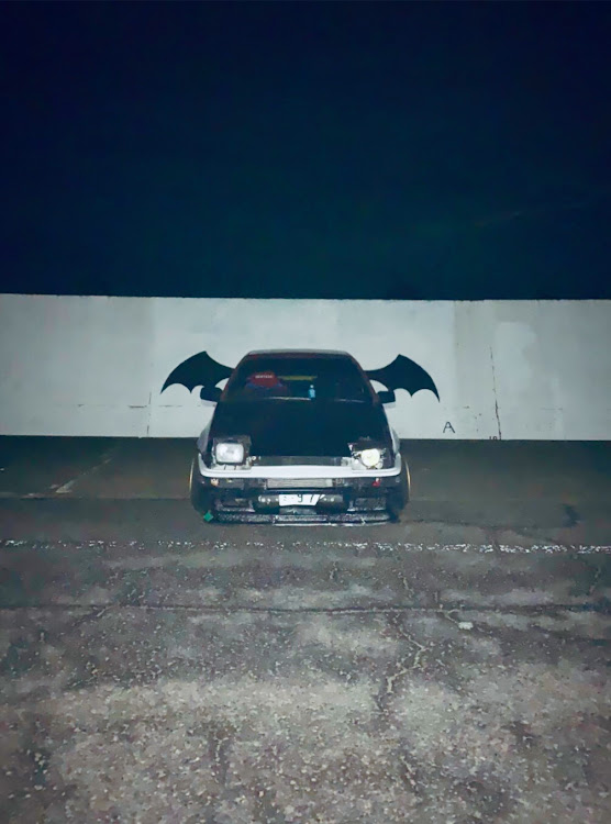 カローラレビンの千人画廊・ハチロク・AE86・1気筒死んだ・おんぼろに関するカスタム事例の投稿画像1枚目