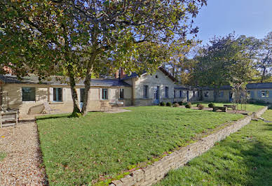 Maison avec piscine et terrasse 15