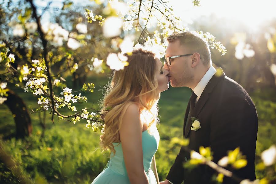 Fotógrafo de bodas Nastya Anikanova (takepic). Foto del 4 de mayo 2017