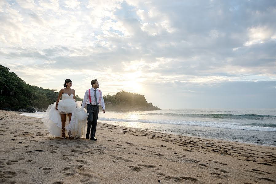 Fotógrafo de casamento Petul Angeles (petulangeles). Foto de 15 de julho 2017