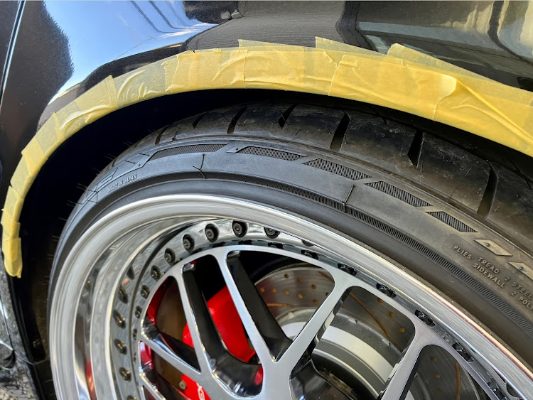 LSの愛媛・ローガン・今年の抱負！・キャンバー車が普通な世界観・盆栽だから、キャンバーついててもオケ？に関するカスタム事例の投稿画像5枚目