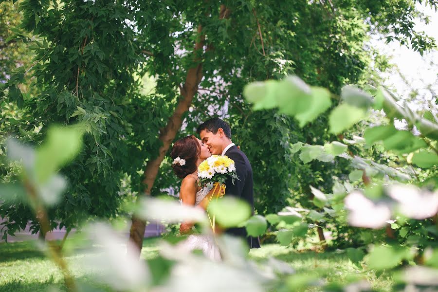 Fotografo di matrimoni Denis Smirnov (denissmirnov). Foto del 15 giugno 2015