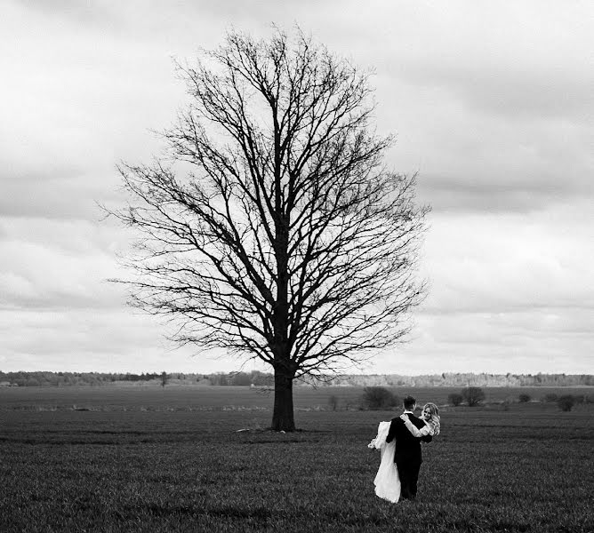 Fotograf ślubny Donatas Ufo (donatasufo). Zdjęcie z 8 maja