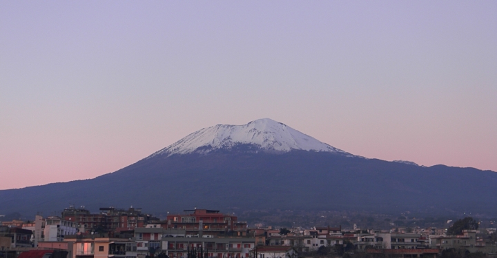L'imponente Vesuvio innevato di Gianlucads93
