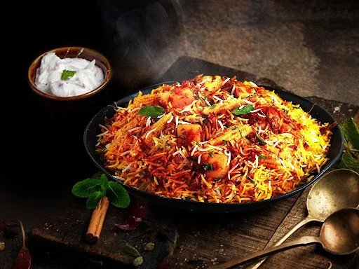 Charcoal Veg Biryani [Serves 1]