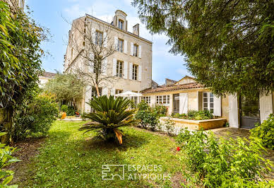 House with pool and terrace 12