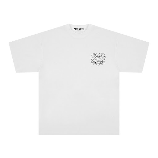 Title 2, Peach Heart Flame Print Couple Short Sleeve