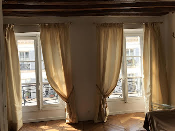 chambre à Paris 9ème (75)