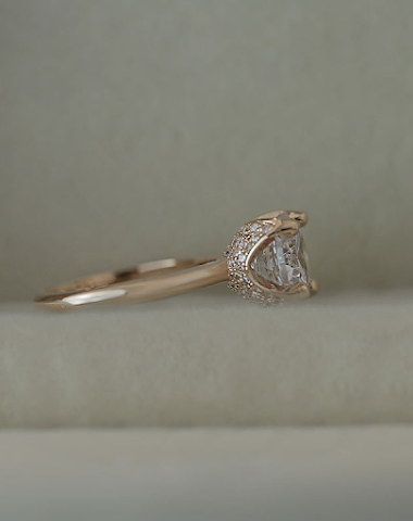 Klassischer Ring mit vier Krallen u - 3