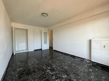 appartement à Saint-Laurent-du-Var (06)