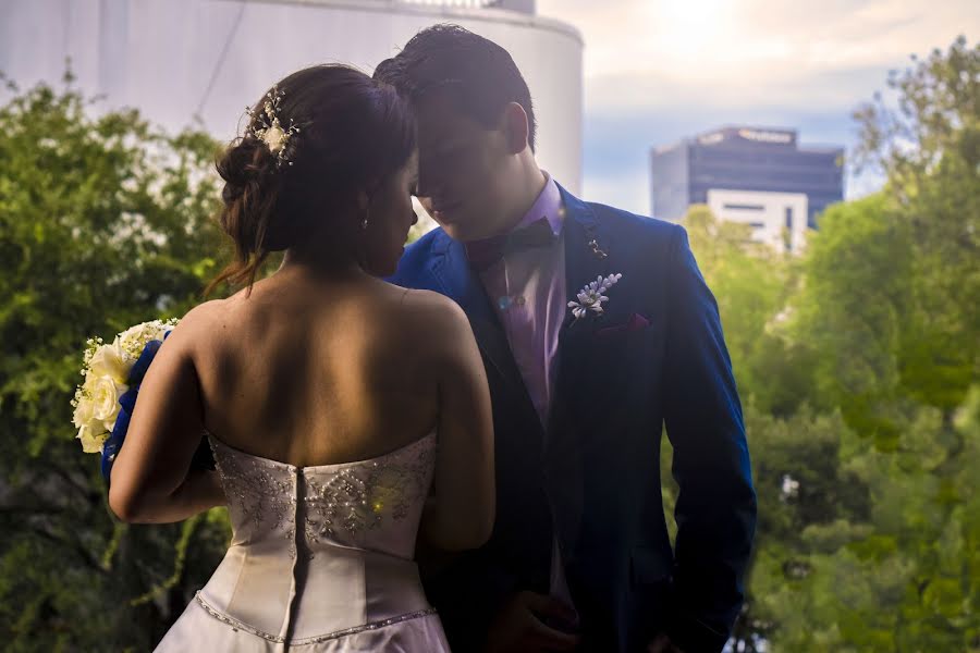 Fotografo di matrimoni Isabel Torres (isabeltorres). Foto del 10 agosto 2017