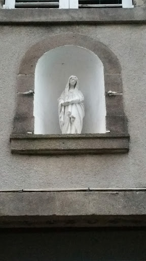 Sainte Statue