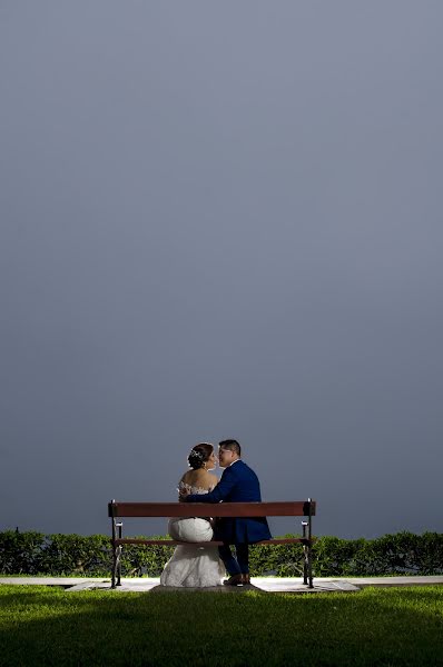 Fotógrafo de bodas David Basauri (davidbasauri). Foto del 10 de octubre 2018