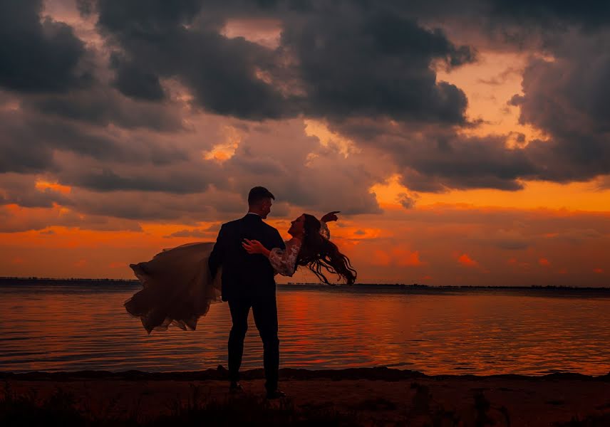 Svadobný fotograf Pavel Gomzyakov (pavelgo). Fotografia publikovaná 14. decembra 2021