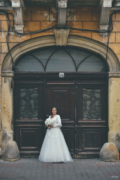 Fotografo di matrimoni Cristi Vescan (vescan). Foto del 22 novembre 2016