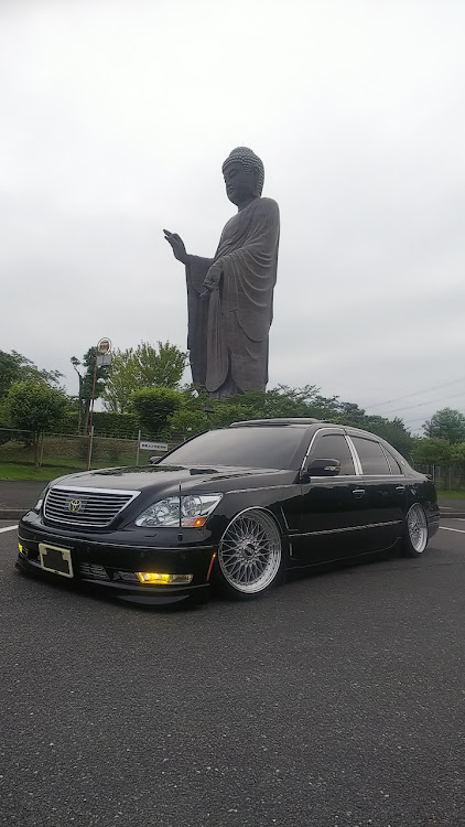 セルシオのイオン会・BBS RS・A-ASSOCIATION・INSPIRATIONに関するカスタム事例の投稿画像1枚目