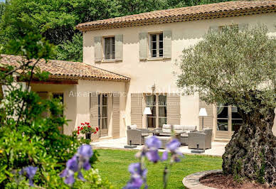 House with pool and terrace 2