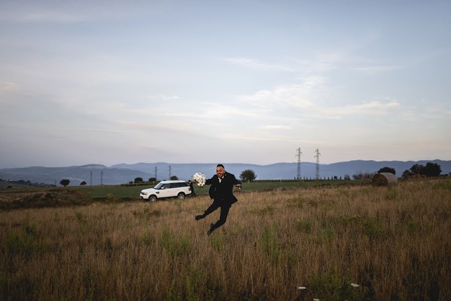 Fotografo di matrimoni Davide Crea (davidecrea). Foto del 1 giugno 2021