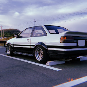 カローラレビン AE86