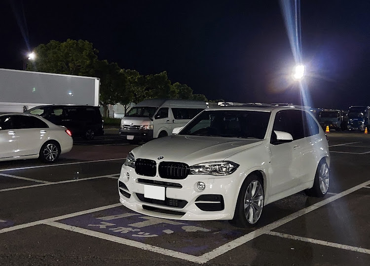 X5の低いようで低くない丁度良い高さ・DIY・ヒーター・季節外れ・季節感がない…に関するカスタム事例の投稿画像1枚目