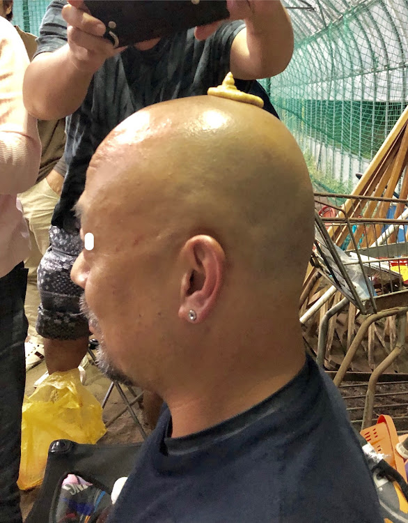 ハイエースバンの松本連続・ジジイ喜・明るく愉快な男達・ももさんありがとうに関するカスタム事例の投稿画像12枚目