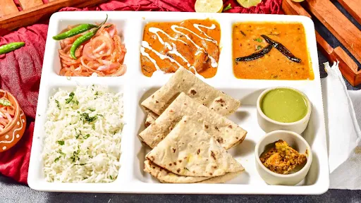 Chicken Executive Thali