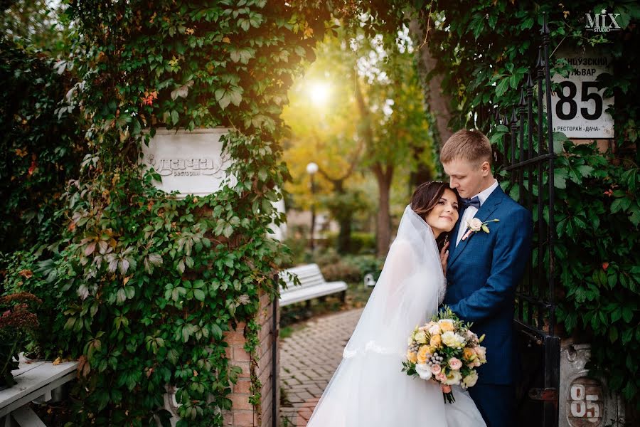 Fotógrafo de bodas Sem Shevel (mixodua). Foto del 14 de julio 2018