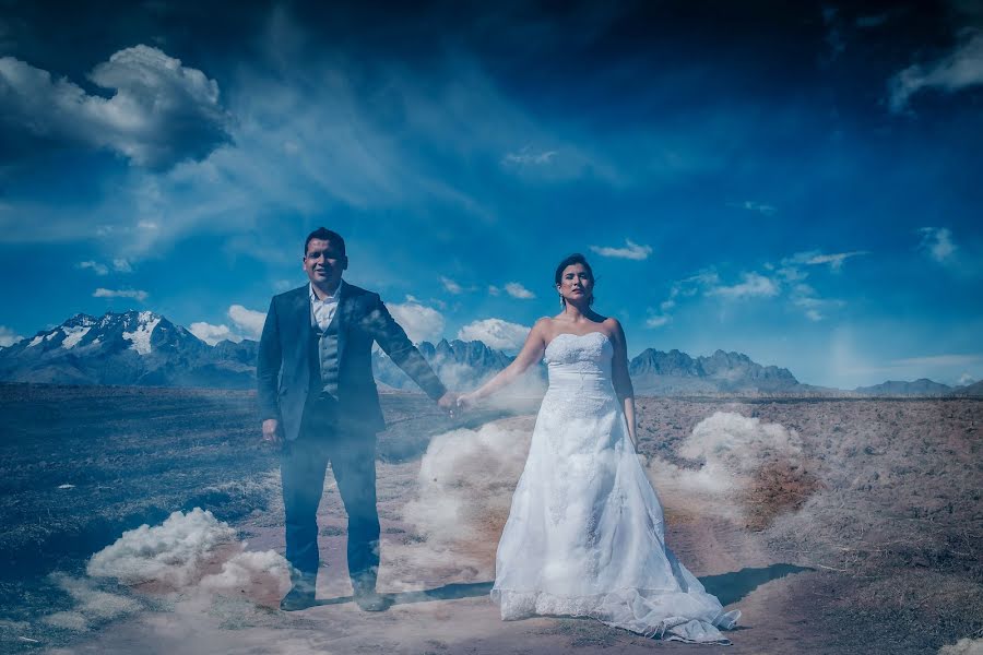 結婚式の写真家Eduardo Calienes (eduardocalienes)。2019 12月31日の写真