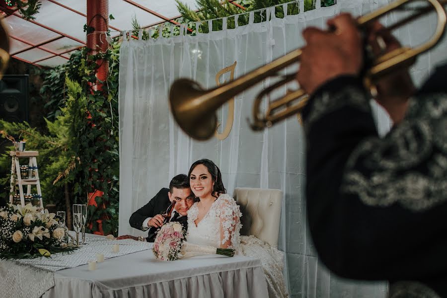 Bryllupsfotograf Juan Lazalde (lhjuan). Bilde av 1 september 2021