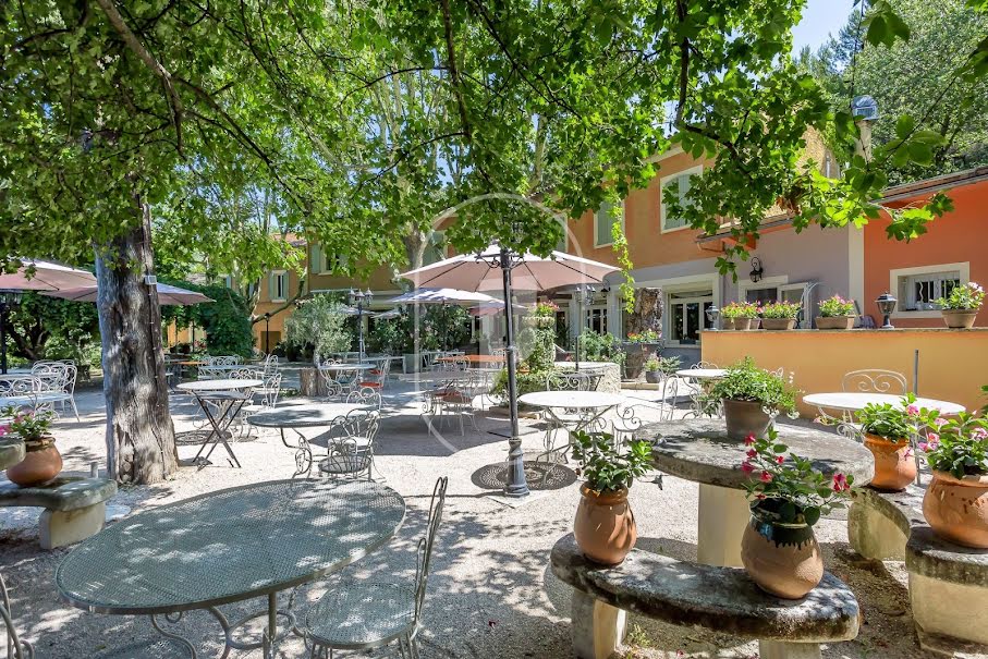 Vente hôtel particulier 19 pièces 940 m² à Vaison-la-Romaine (84110), 2 700 000 €