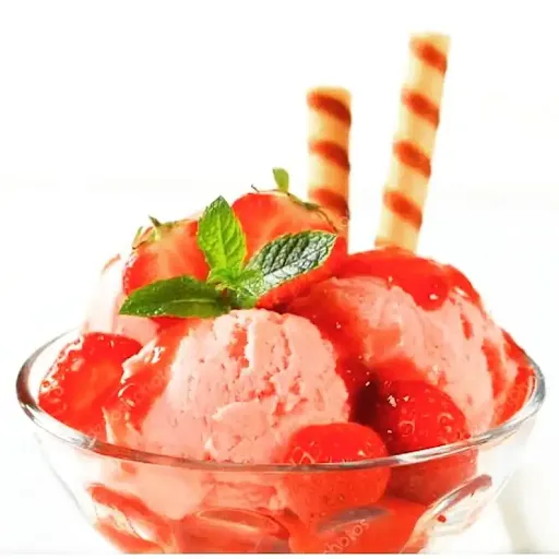 Fresh Strawberry Ice Cream