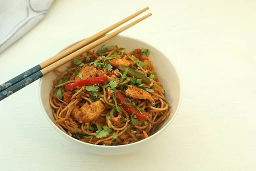 Basil Chicken Noodles