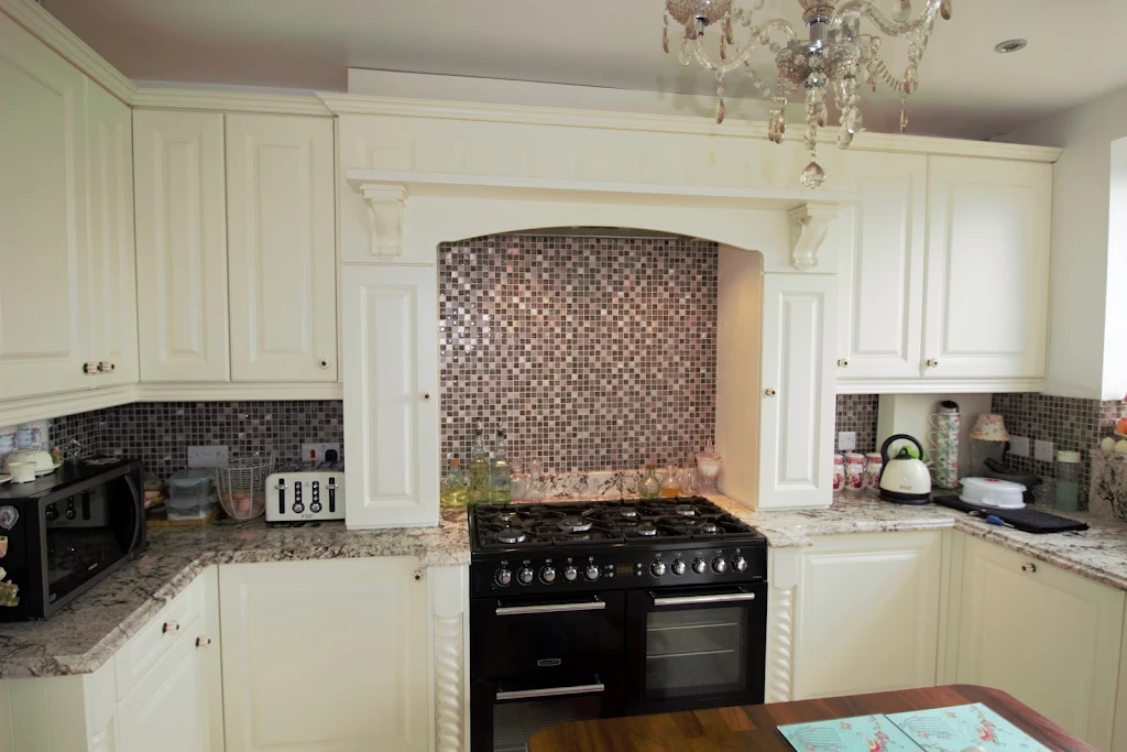 Classic Overmantle with working units, Pillasters and beautiful Corbels supporting shelf.